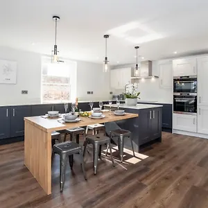 https://city-apartments-the-old-hotel.yorkshirehotels.net