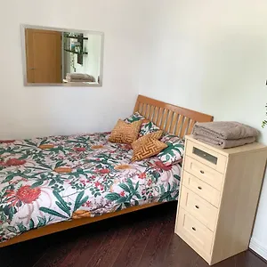 https://lovely-room-with-private-bathroom-and-parking.cambridgehotelsuk.com