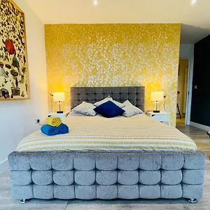 https://202-brick-lane.brighton-hotels-england.com